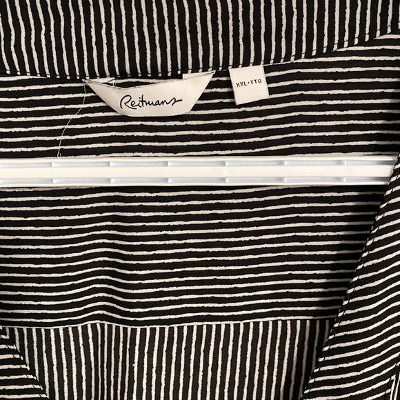 Blouse - Picture 2 of 2